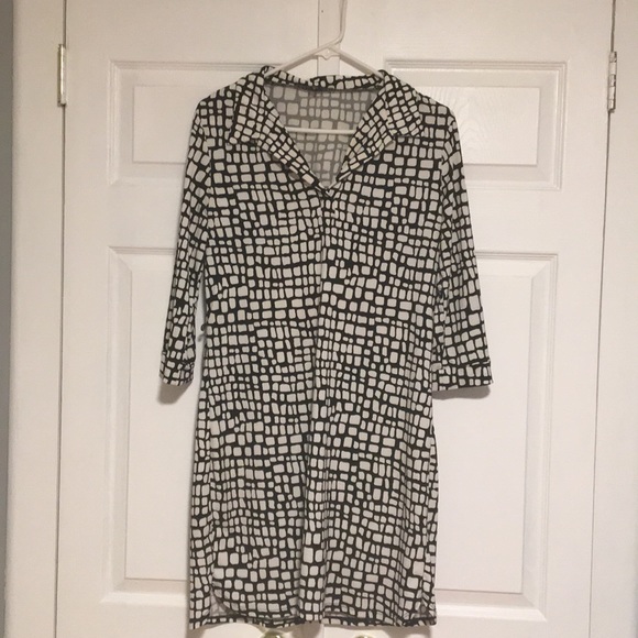 Black and White dress - Picture 2 of 4